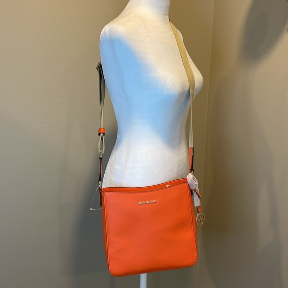 New Michael Kors Jet Set Small Messenger Crossbody Bag - Picture 7 of 7